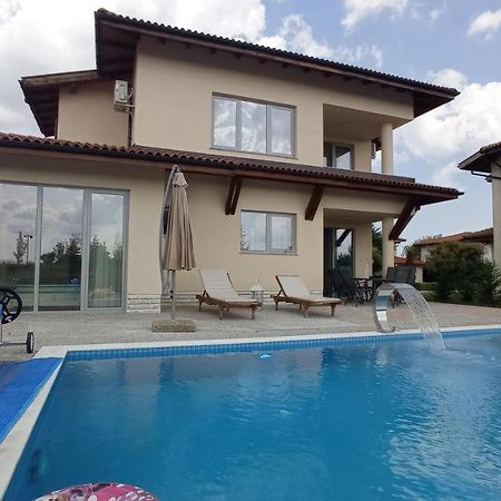 Lighthouse Apartments And Villas Baltschik Exterior foto